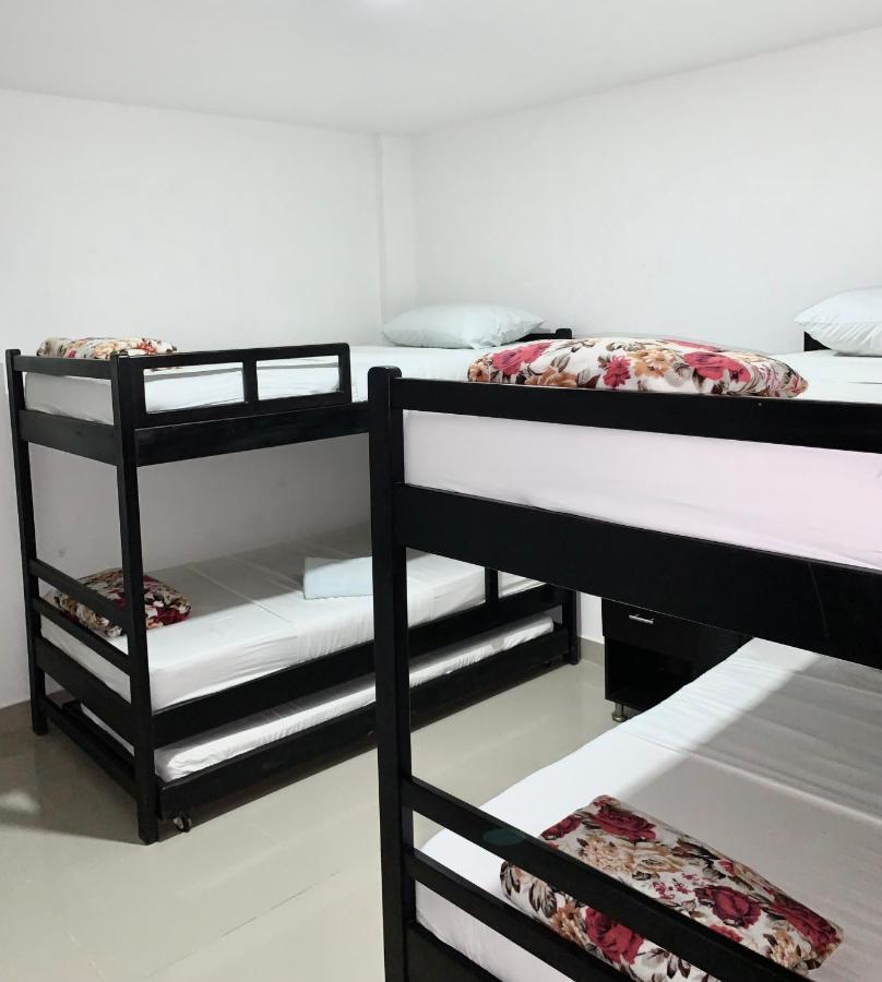 Hostal Vina Del Mar Taganga Exterior photo