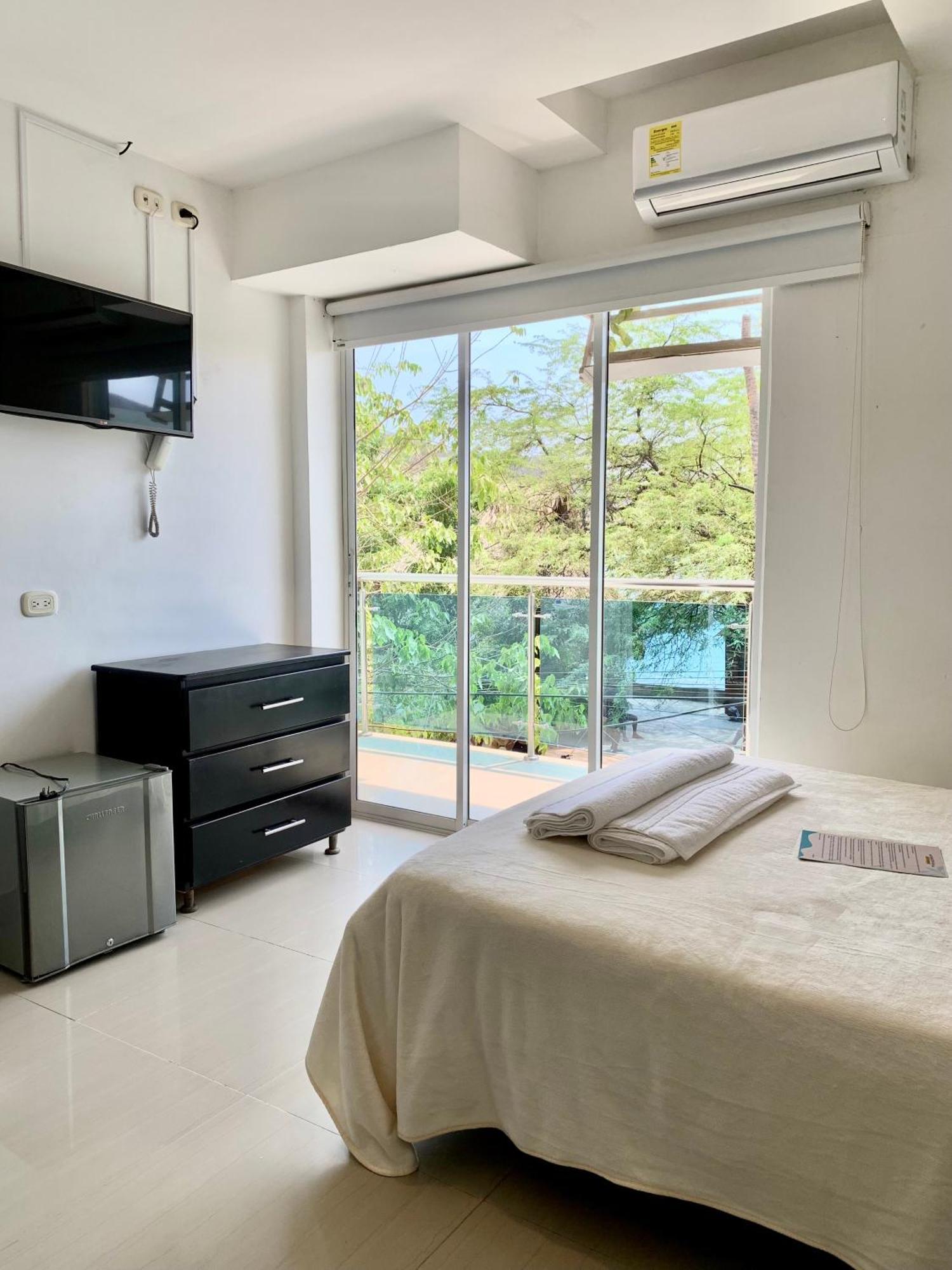 Hostal Vina Del Mar Taganga Exterior photo